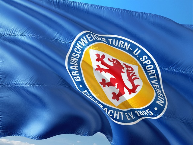 家庭氛围的 家庭氛围的