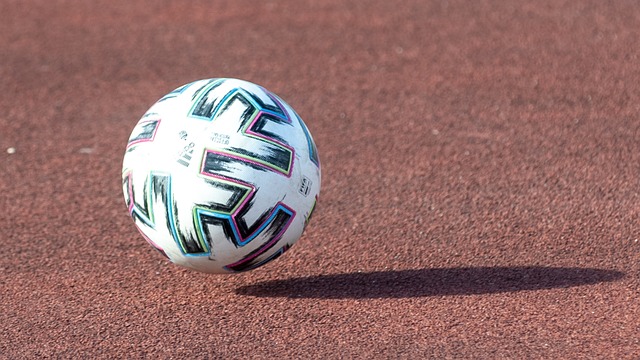 层篮球的贡 层篮球的贡